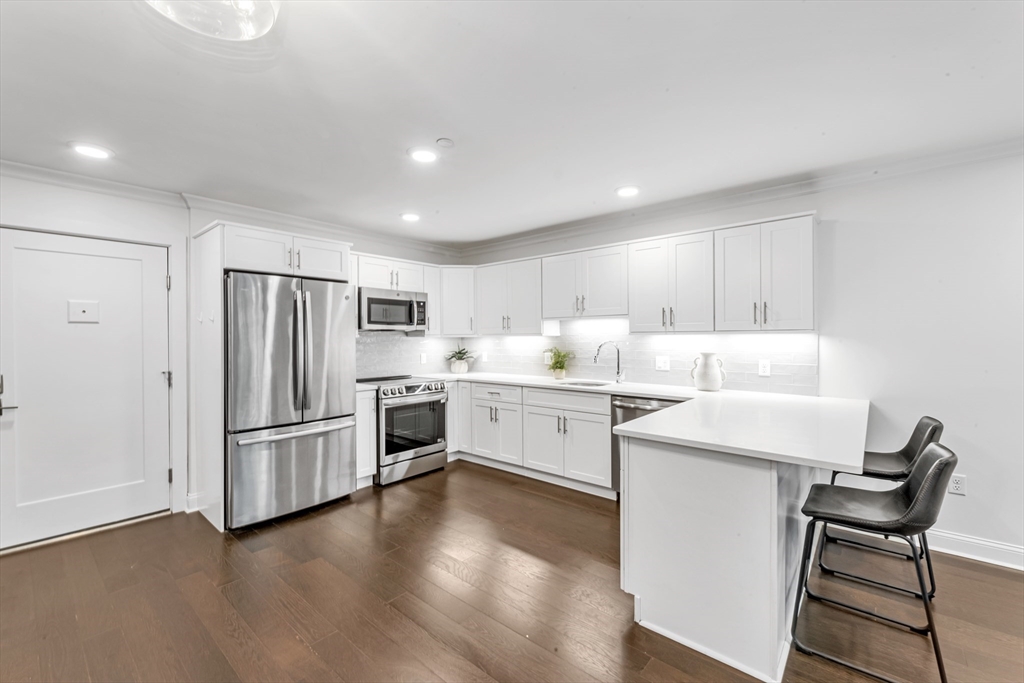 1789 Centre Street 202