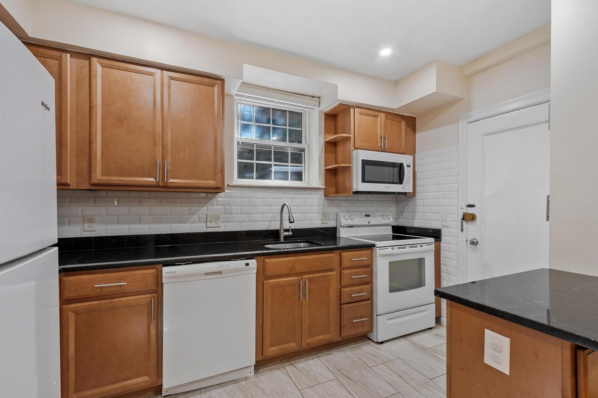 159 St Paul Street #1, Brookline, MA, 159 St Paul Street #1, Brookline, MA Photo #9