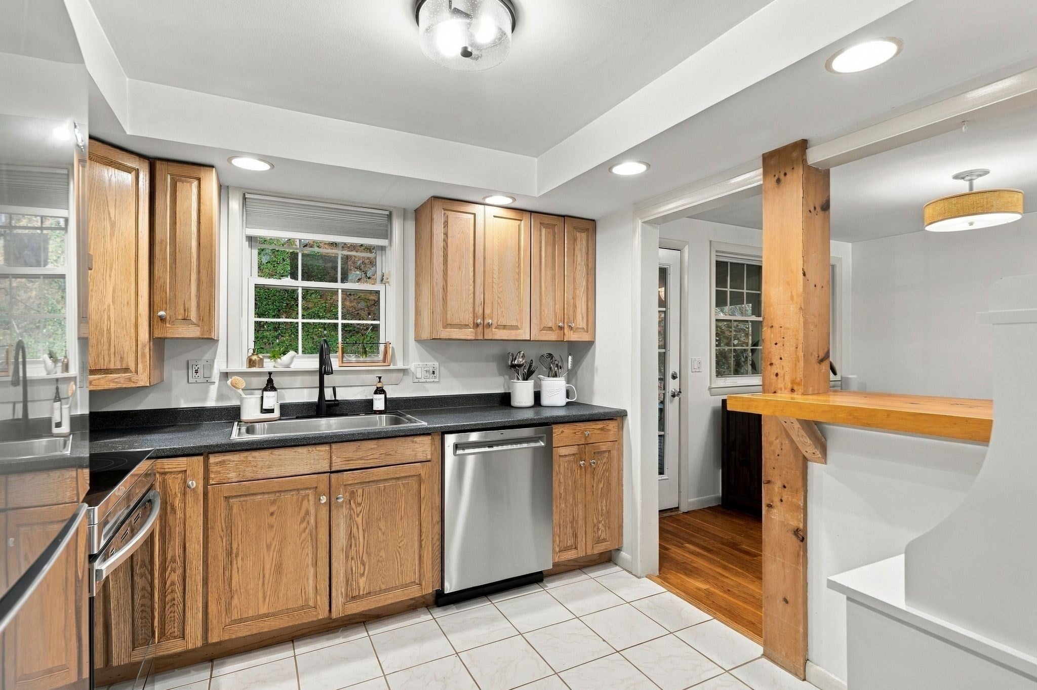 18 Forest St, Wakefield, MA, 18 Forest St, Wakefield, MA Photo #13