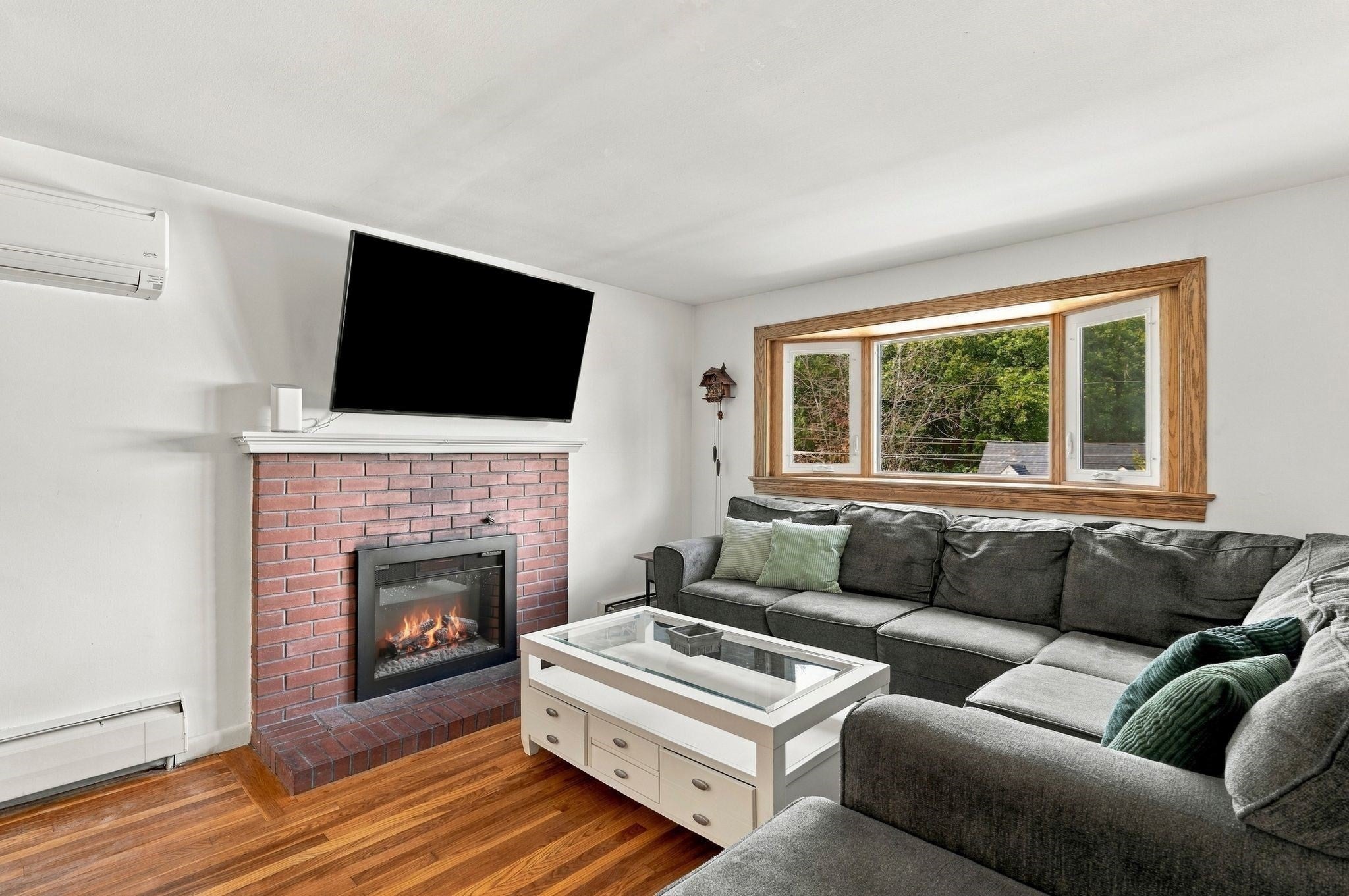 18 Forest St