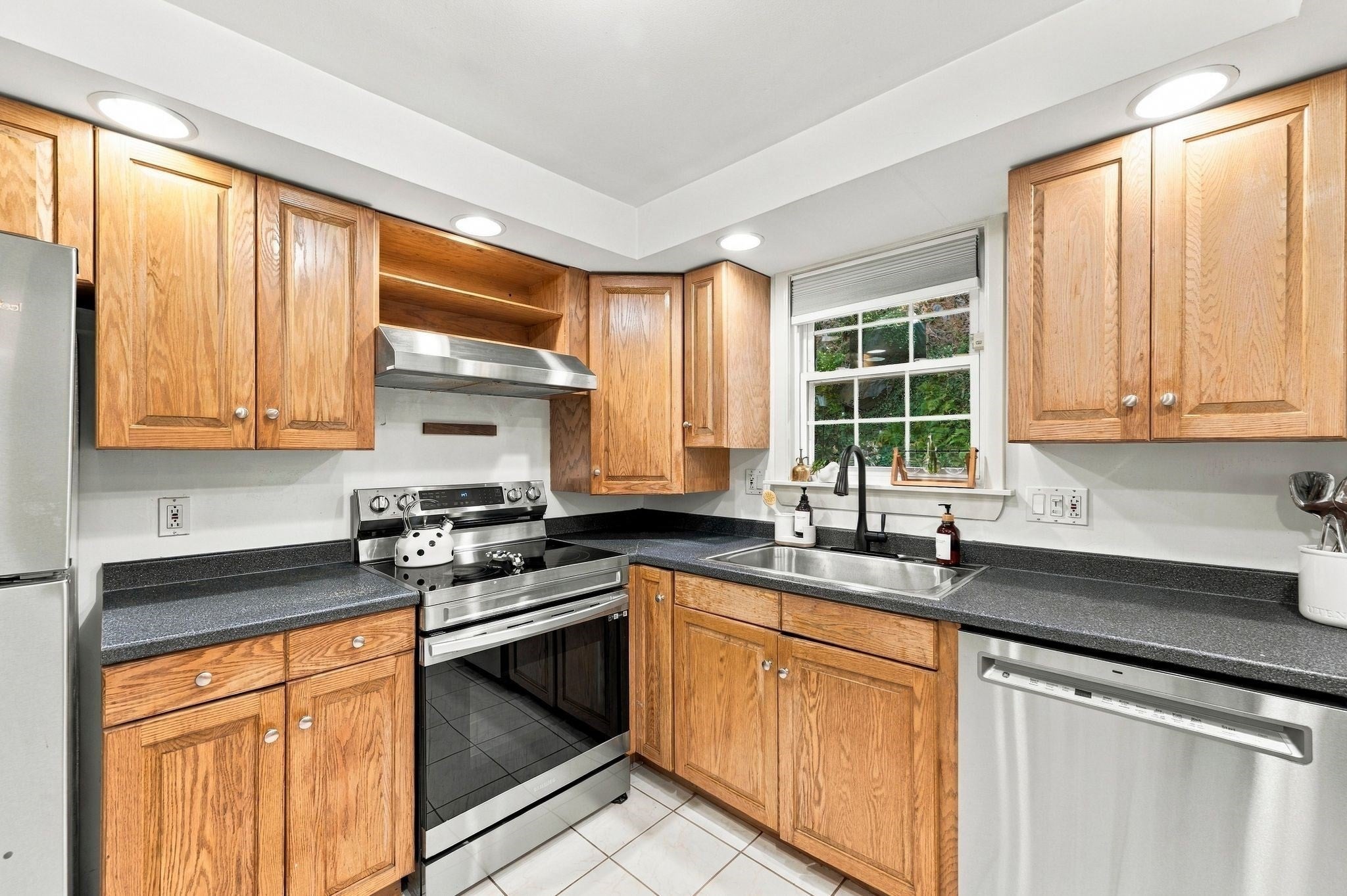 18 Forest St, Wakefield, MA, 18 Forest St, Wakefield, MA Photo #12