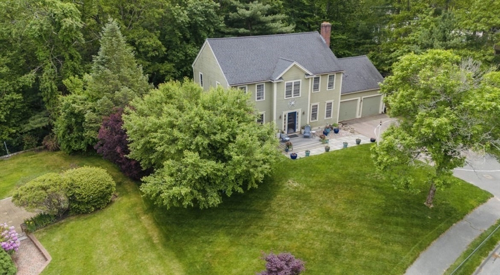 3 Cypress Ln