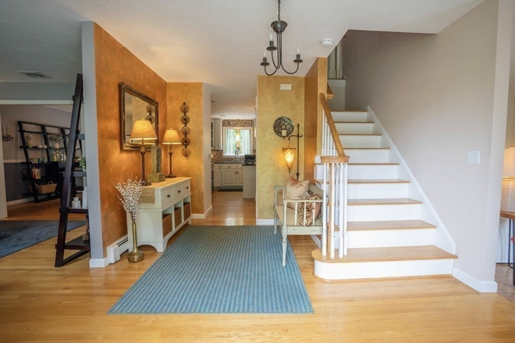 3 Cypress Ln
