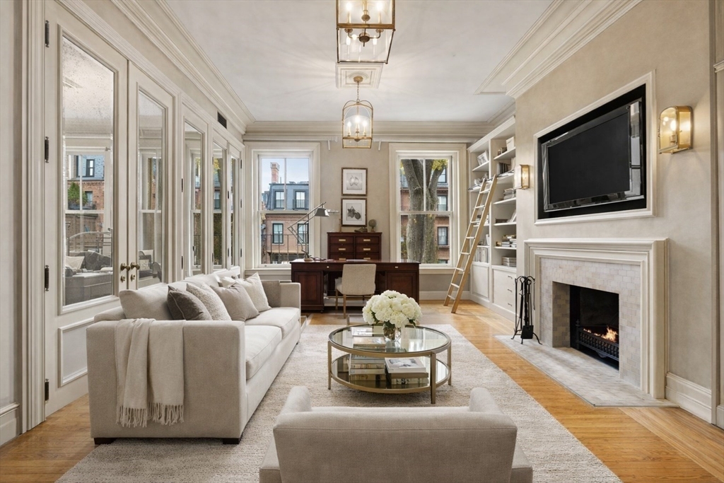 359 Beacon St 2