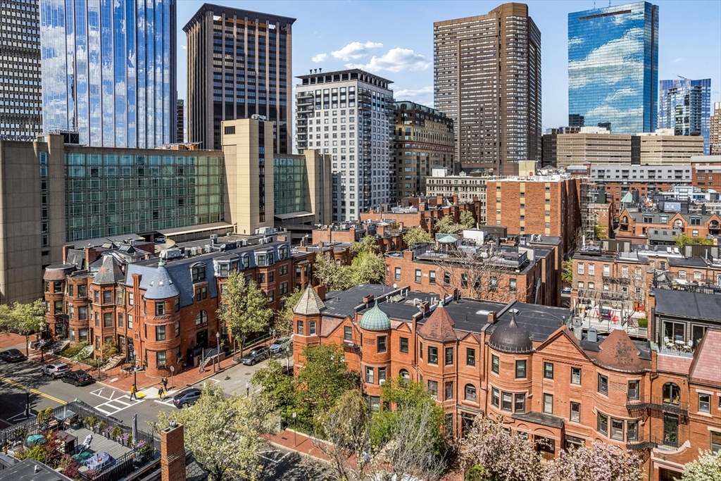 249 W Newton St 2