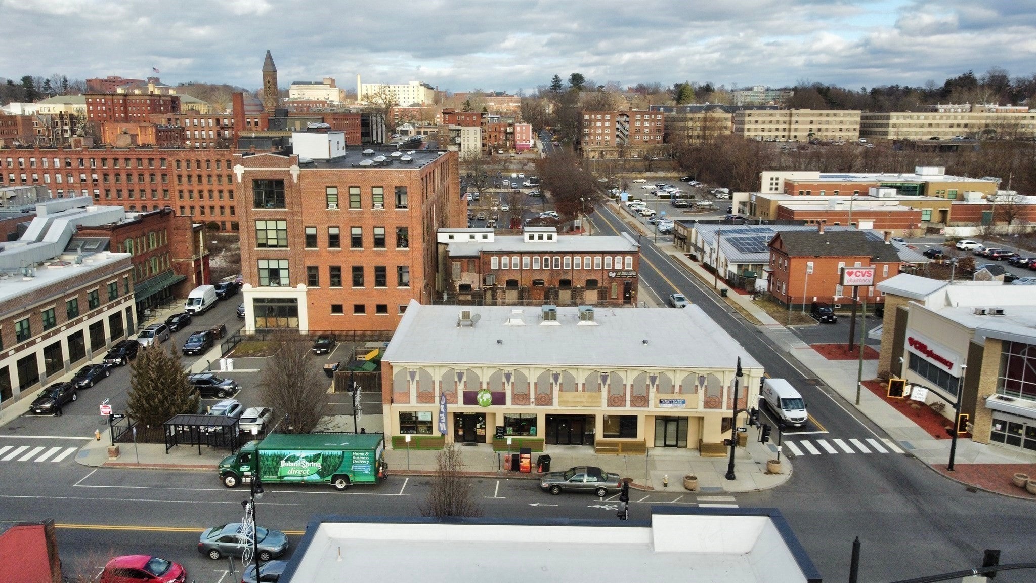1021 Main St