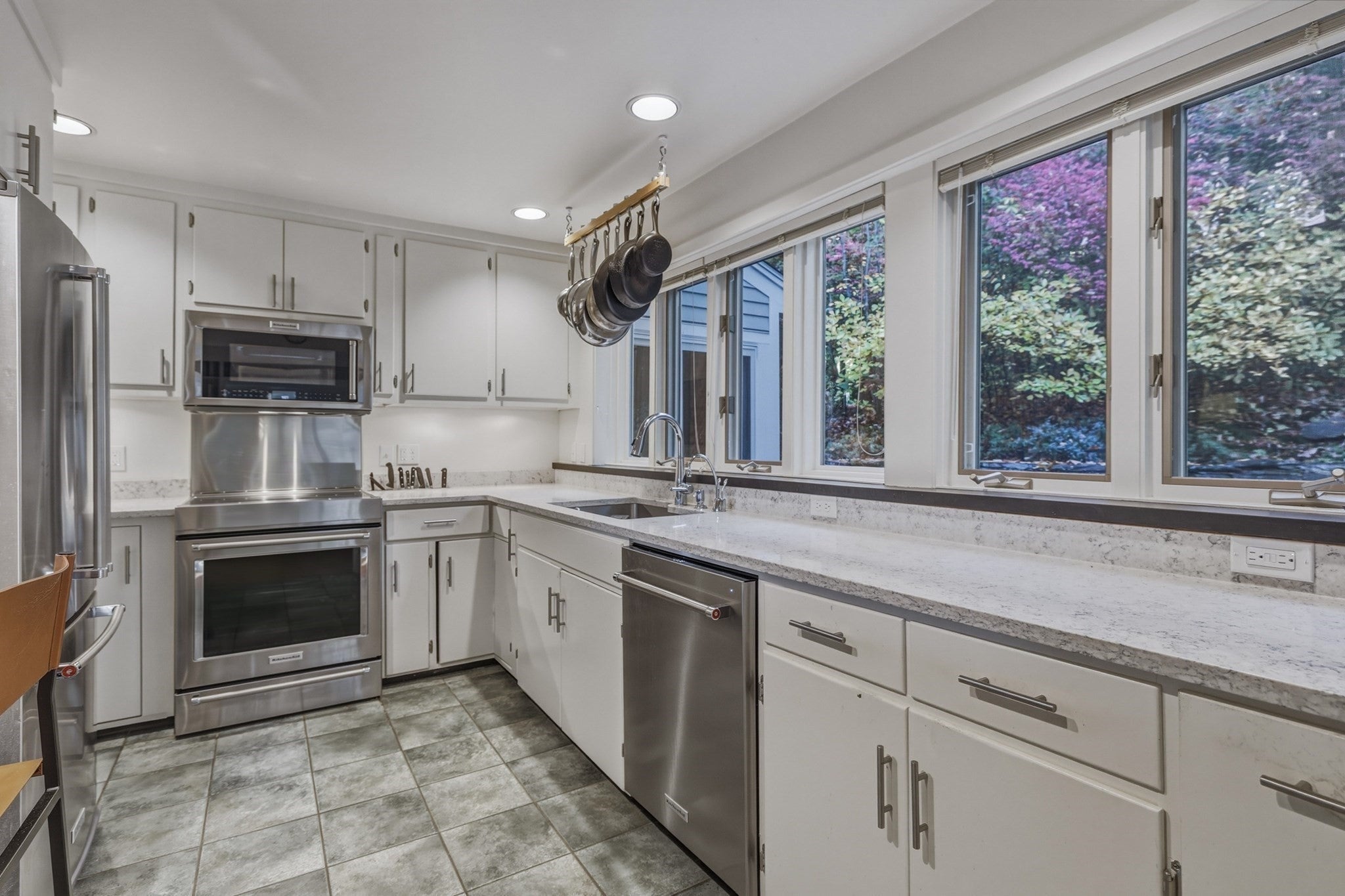 31 Langworthy Rd, Northampton, MA, 31 Langworthy Rd, Northampton, MA Photo #12