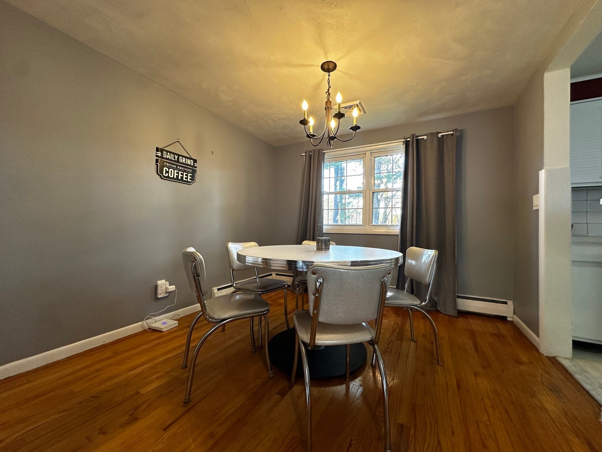 66 Buckingham Dr --