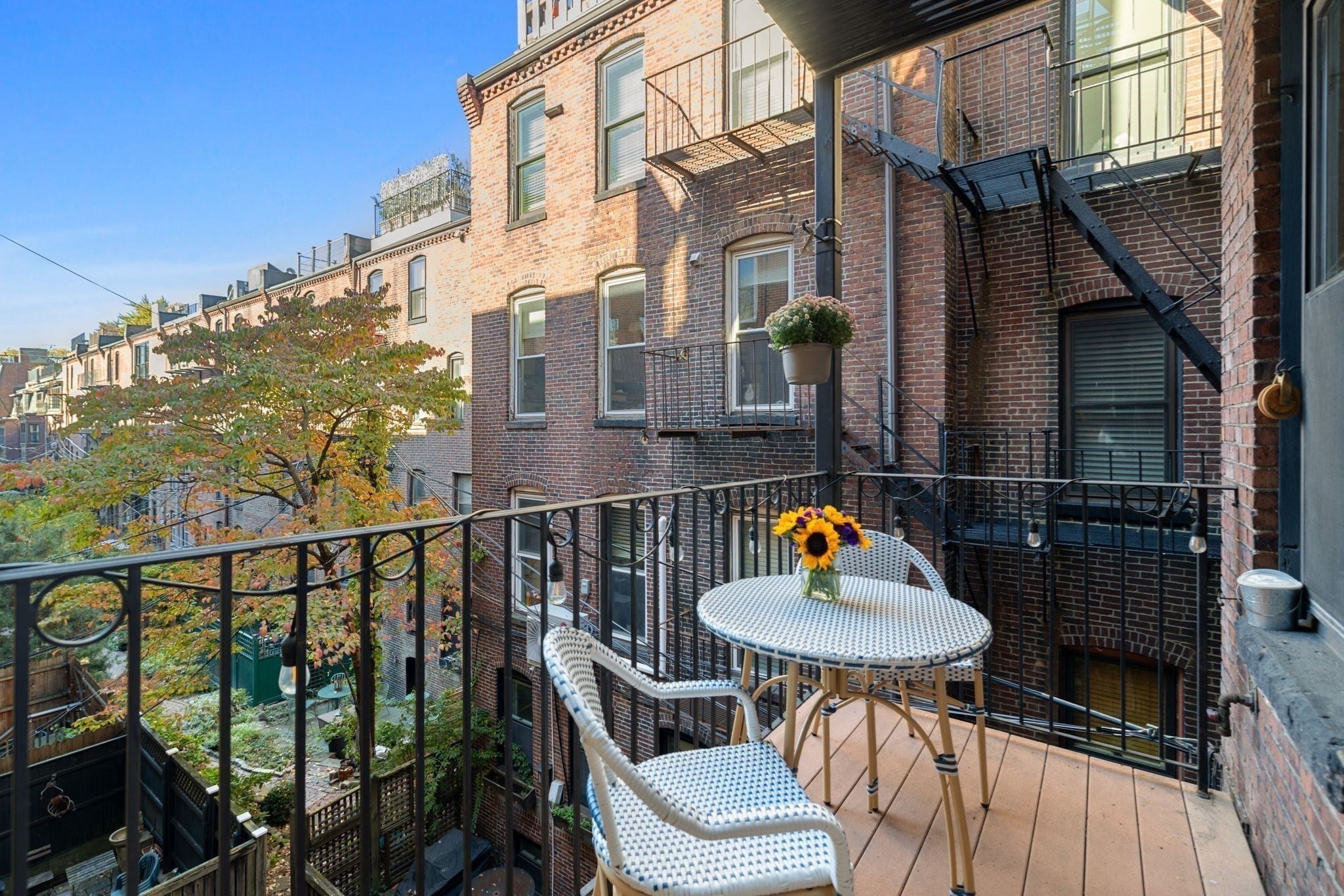 15 Warren Ave 3