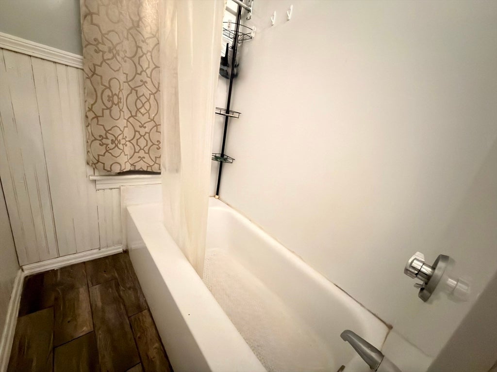 90 Vernon Street #3, Worcester, MA Photo #32