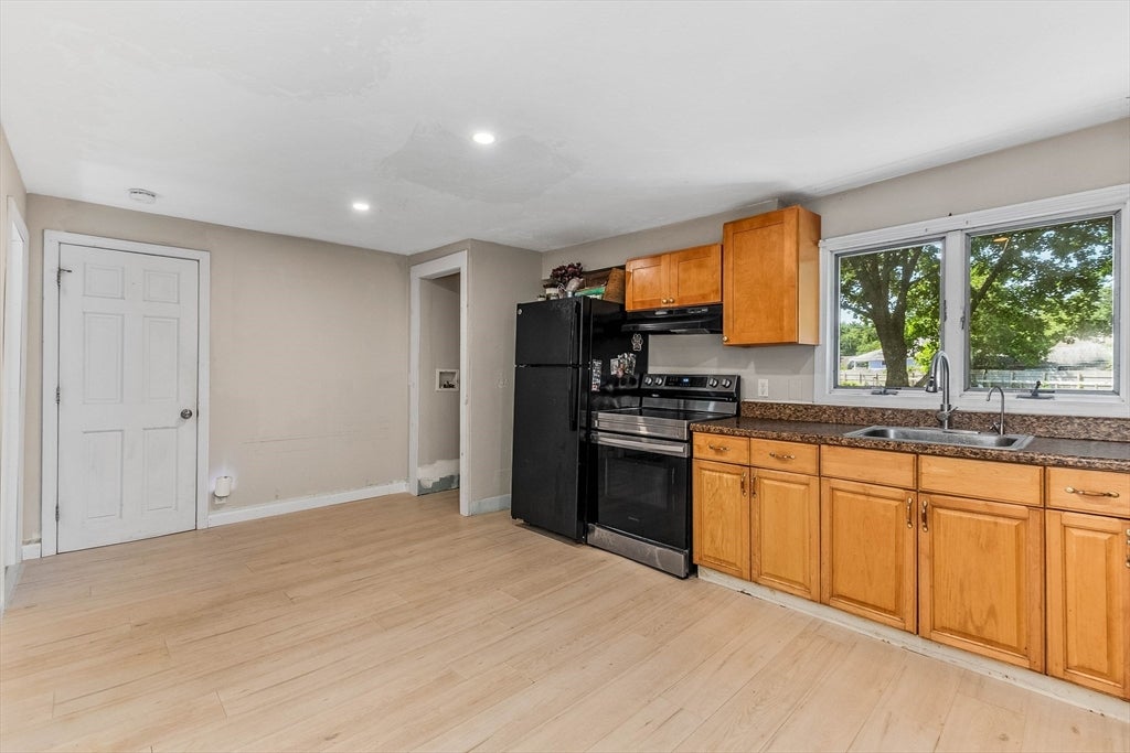 806 Main St, Wareham, MA Photo #8