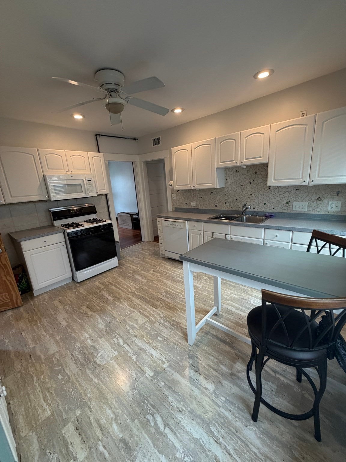 21 Lyon Street #3, Boston, MA, 21 Lyon Street #3, Boston, MA Photo #2