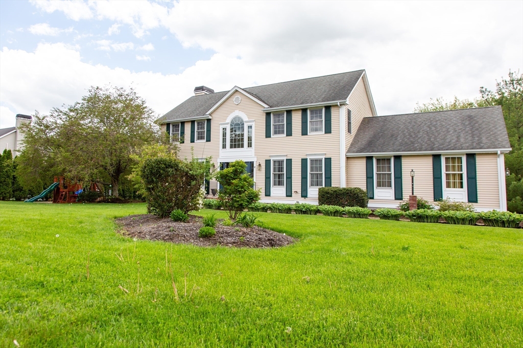 87 Lorden Drive