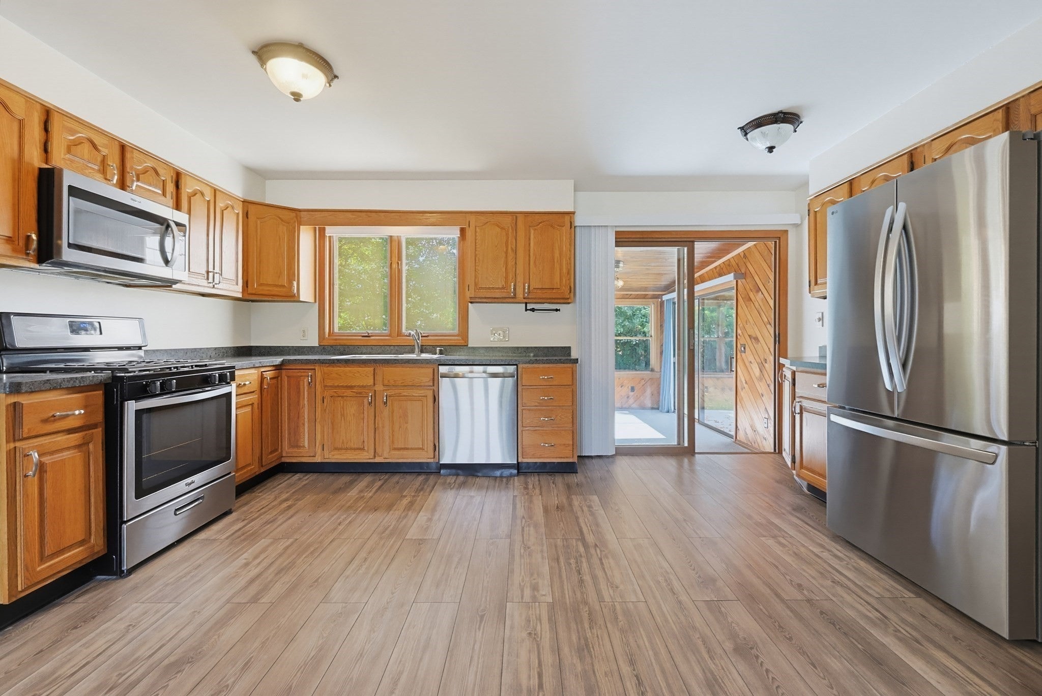 51 Robin Lane, Somerset, MA, 51 Robin Lane, Somerset, MA Photo #13