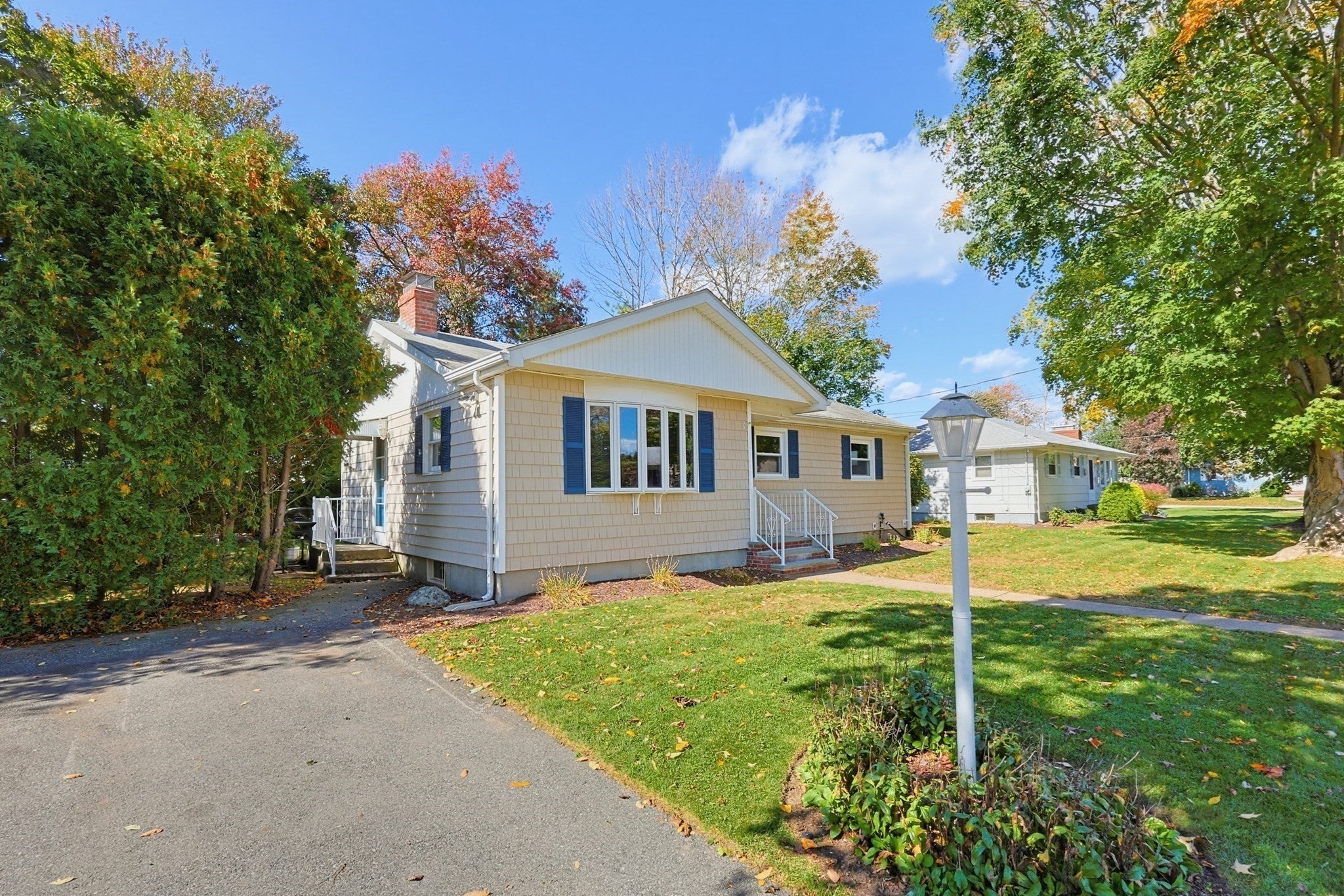 51 Robin Lane, Somerset, MA, 51 Robin Lane, Somerset, MA Photo #5