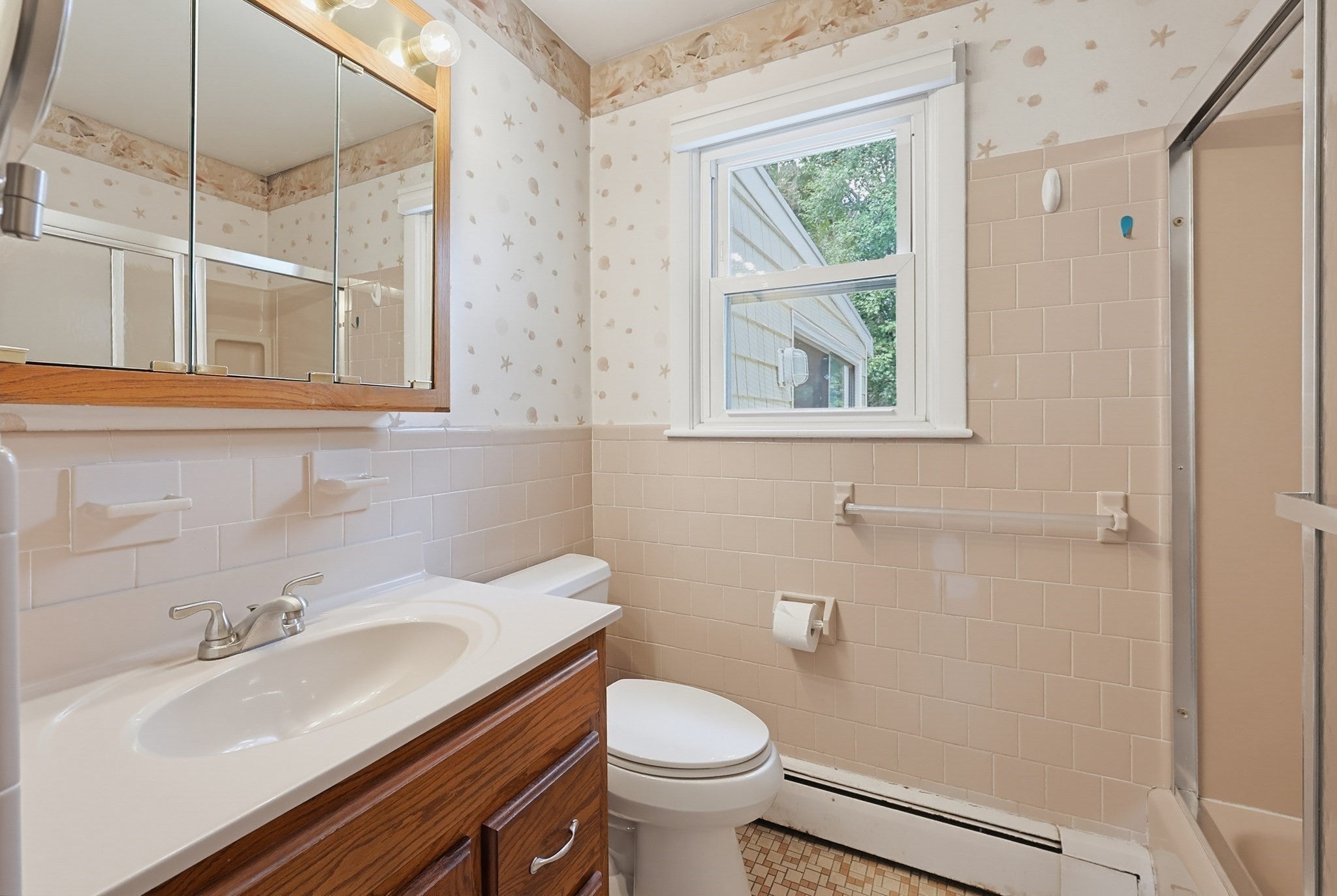 51 Robin Lane, Somerset, MA, 51 Robin Lane, Somerset, MA Photo #30