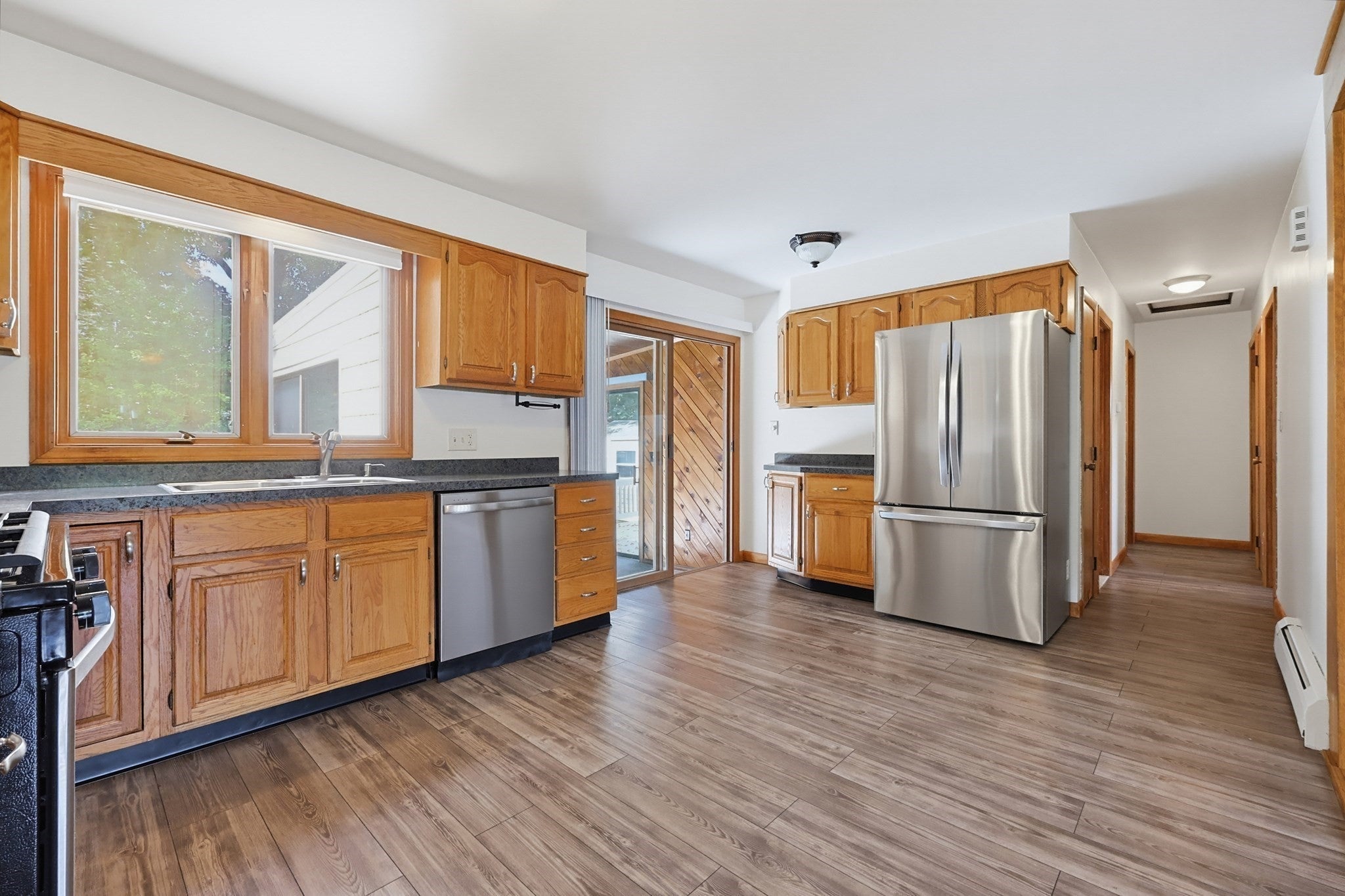 51 Robin Lane, Somerset, MA, 51 Robin Lane, Somerset, MA Photo #18