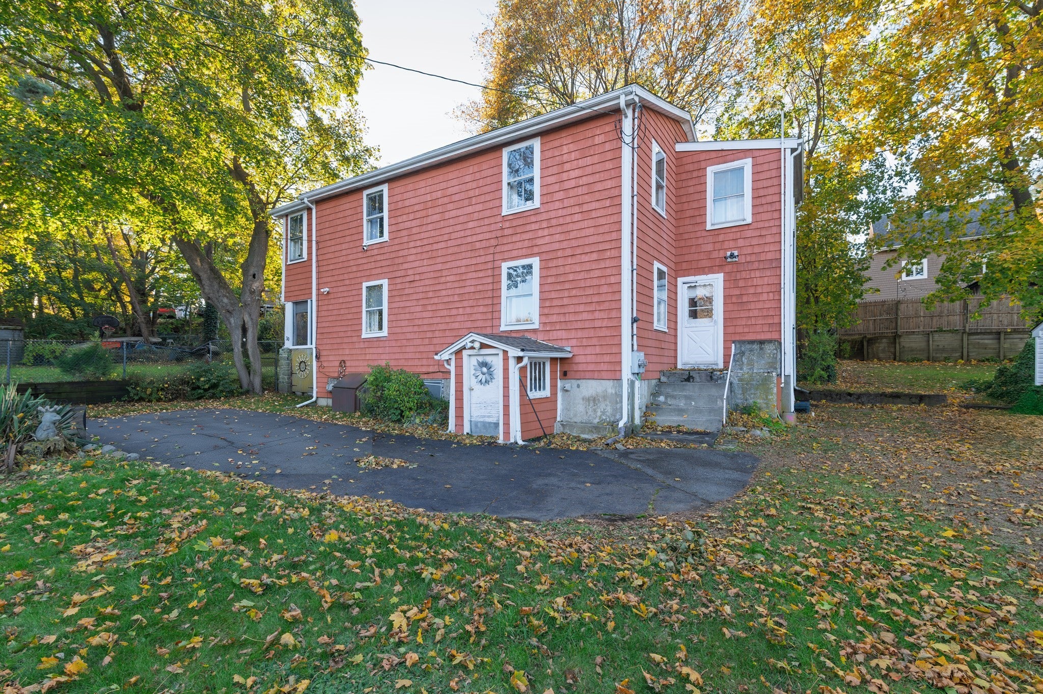 30 Puritan Rd