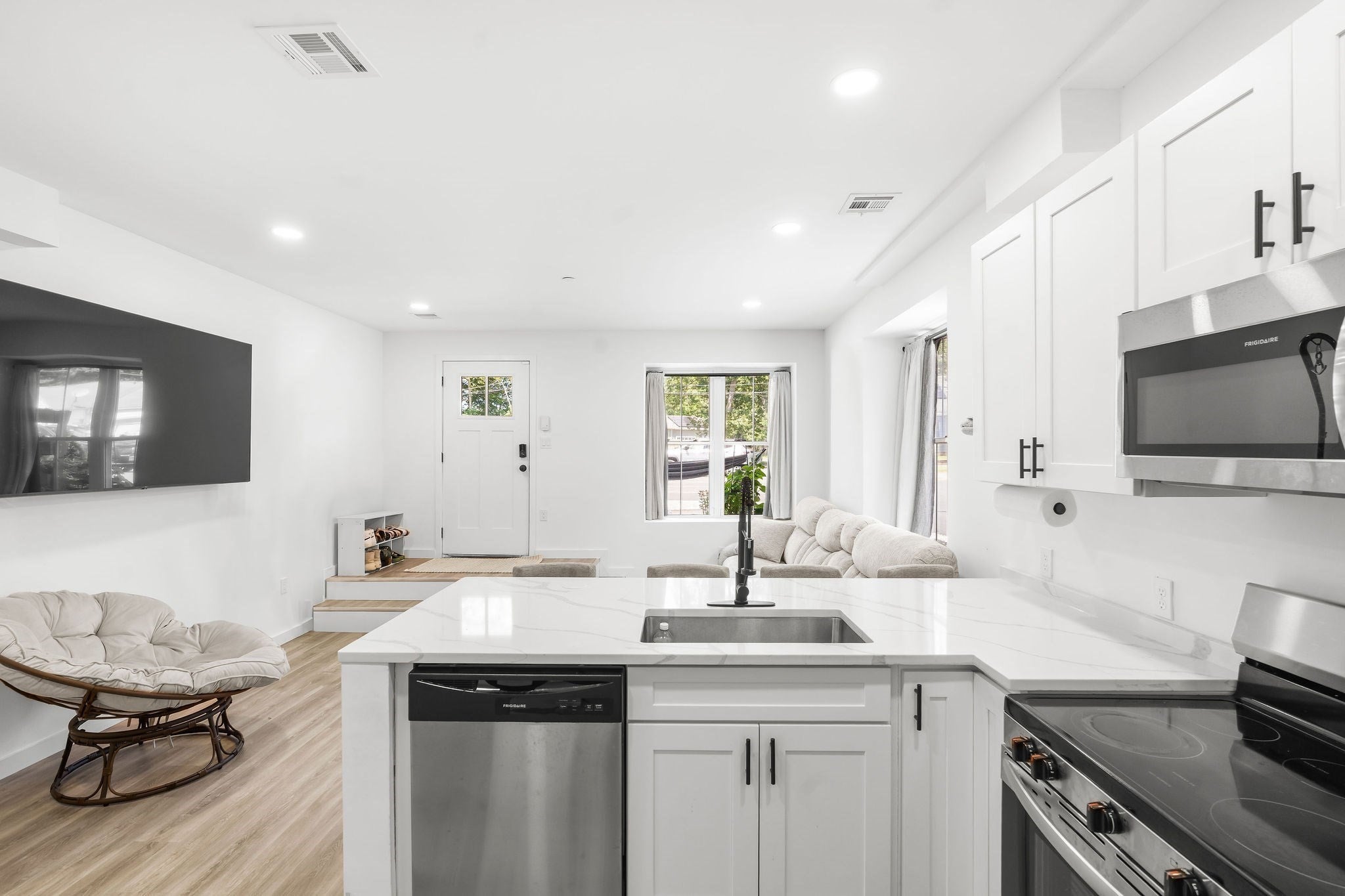 50 Frankfort St #15, Fitchburg, MA, 50 Frankfort St #15, Fitchburg, MA Photo #8