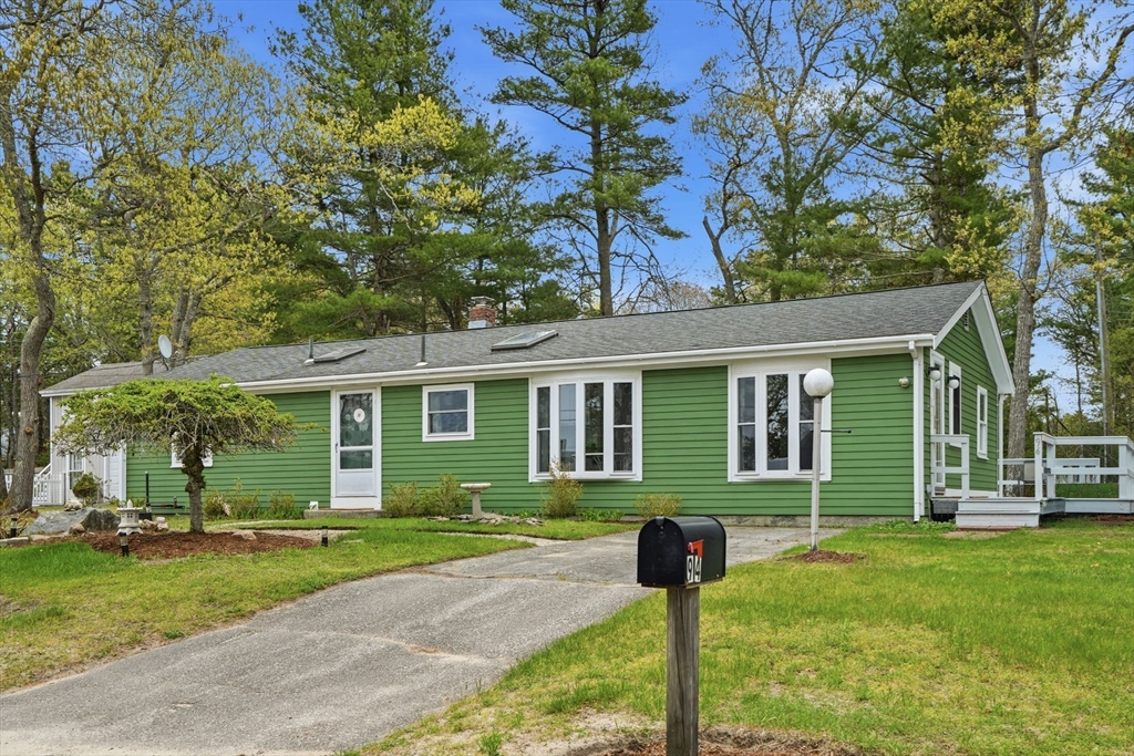 94 Edgewater Drive