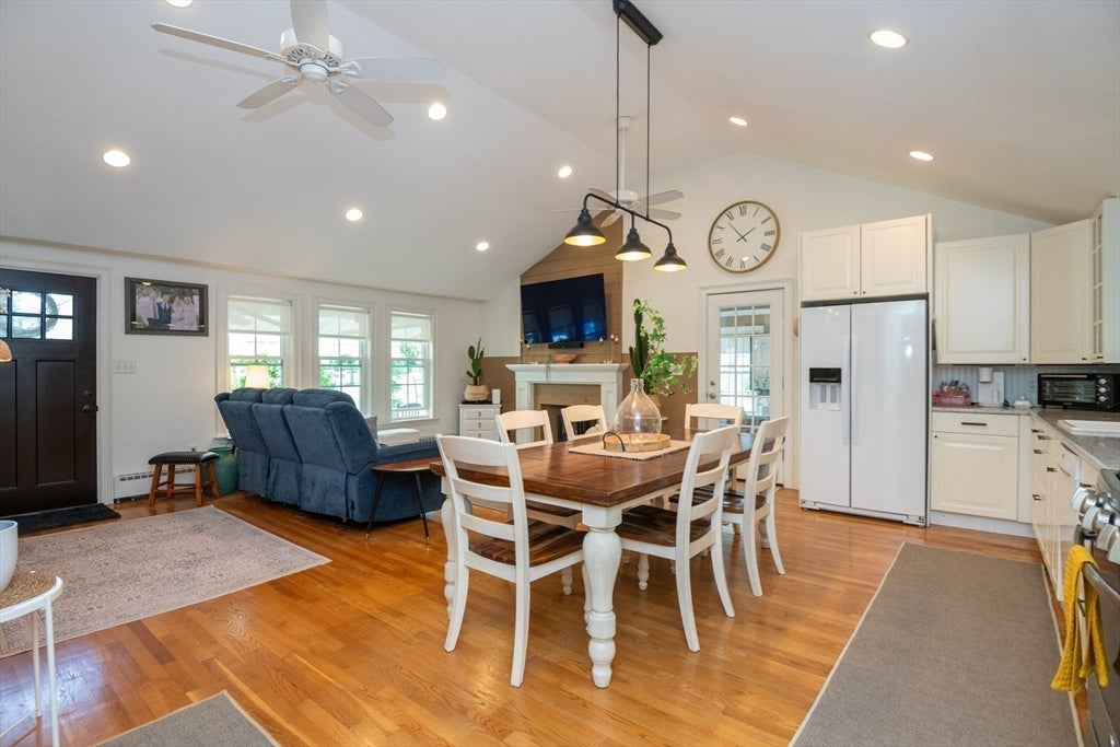 77 Washington St, Stoneham, MA, 77 Washington St, Stoneham, MA Photo #20