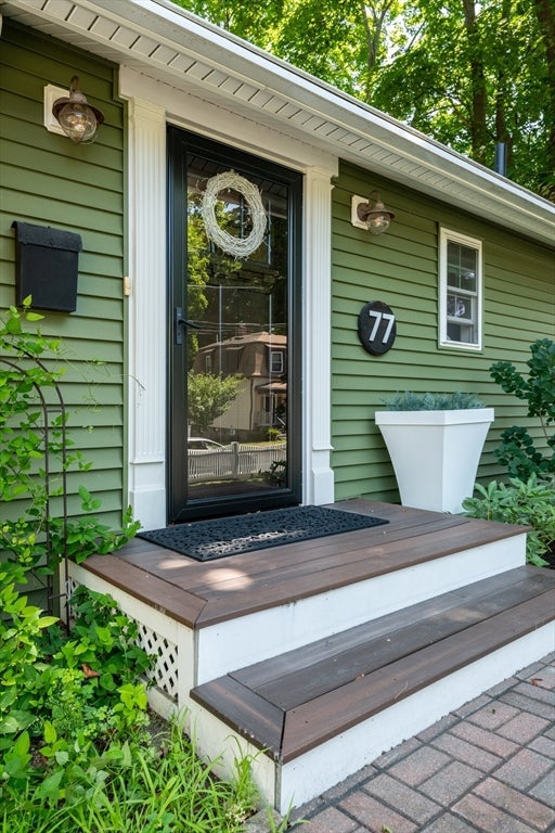 77 Washington St, Stoneham, MA, 77 Washington St, Stoneham, MA Photo #4
