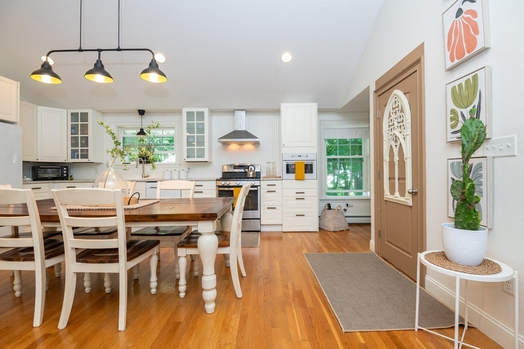 77 Washington St, Stoneham, MA, 77 Washington St, Stoneham, MA Photo #13