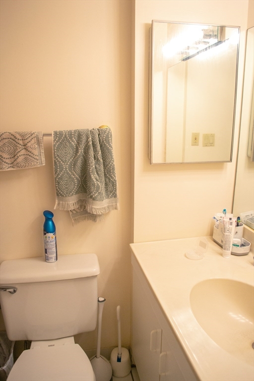 570 Massachusetts Avenue 1