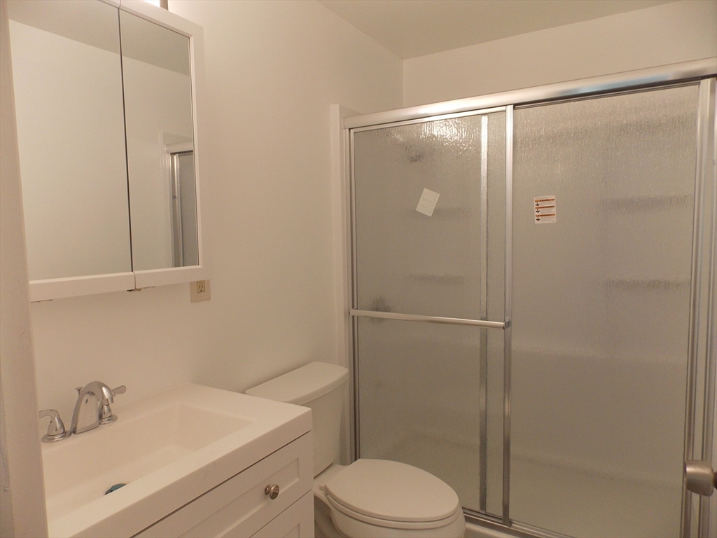 273 Boston Post Rd E 12