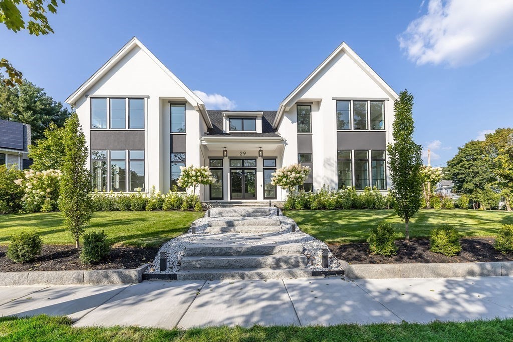 29 Montclair Rd