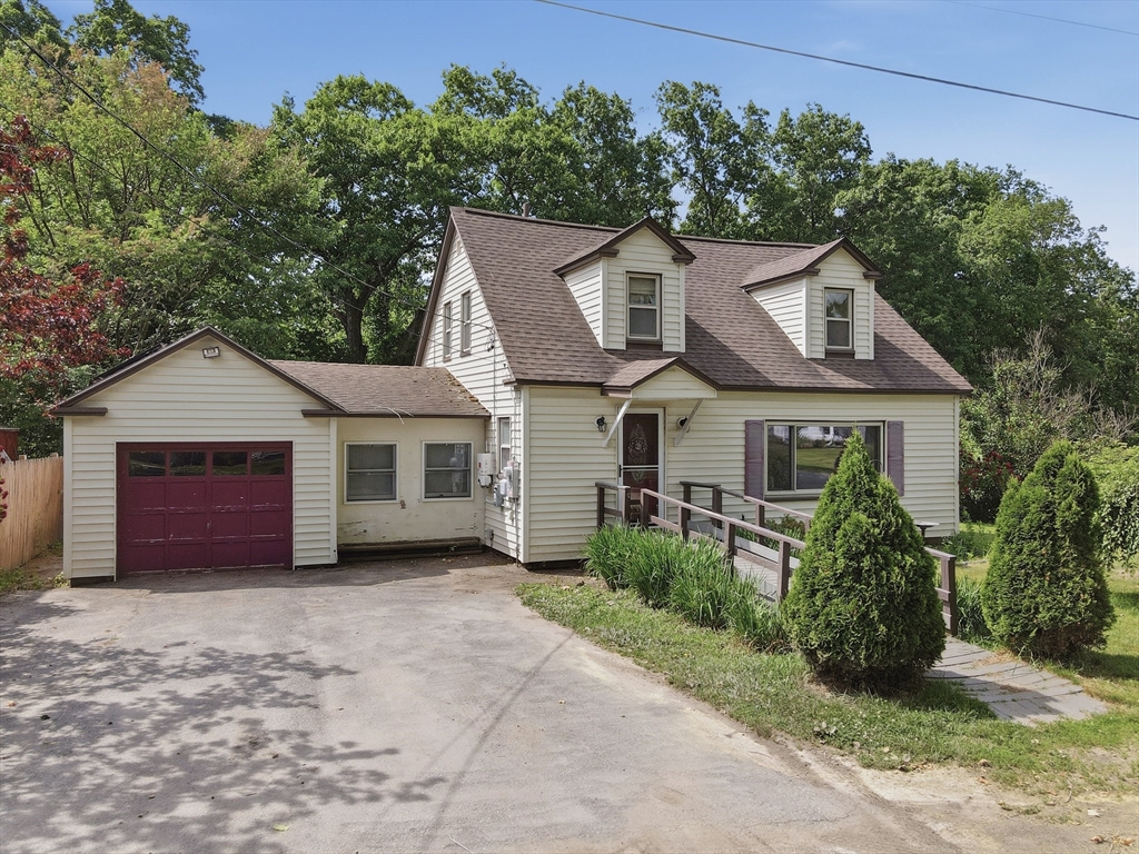 17 Buttonwood Place