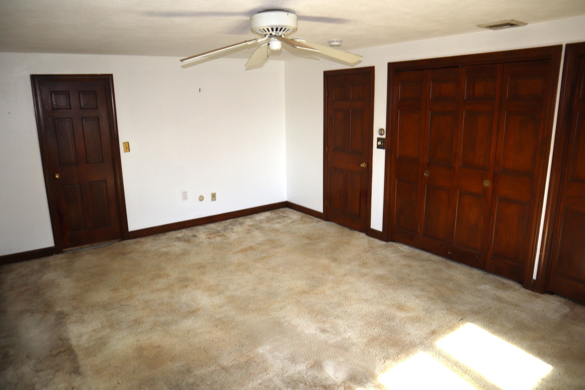 22 Pitcairn St, Revere, MA, 22 Pitcairn St, Revere, MA Photo #12