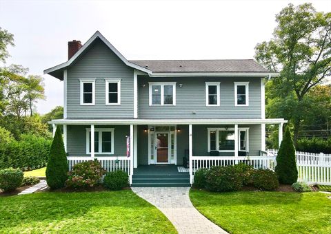 44 Oxbow Rd Falmouth MA 02536