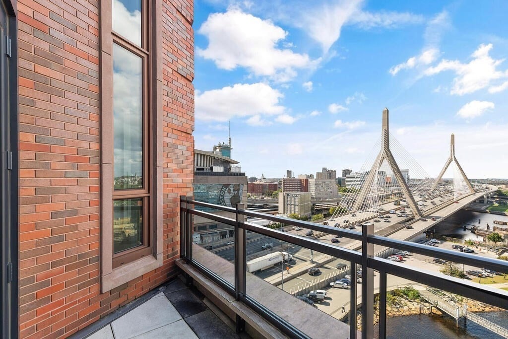 100 Lovejoy Place #12F Floor 12