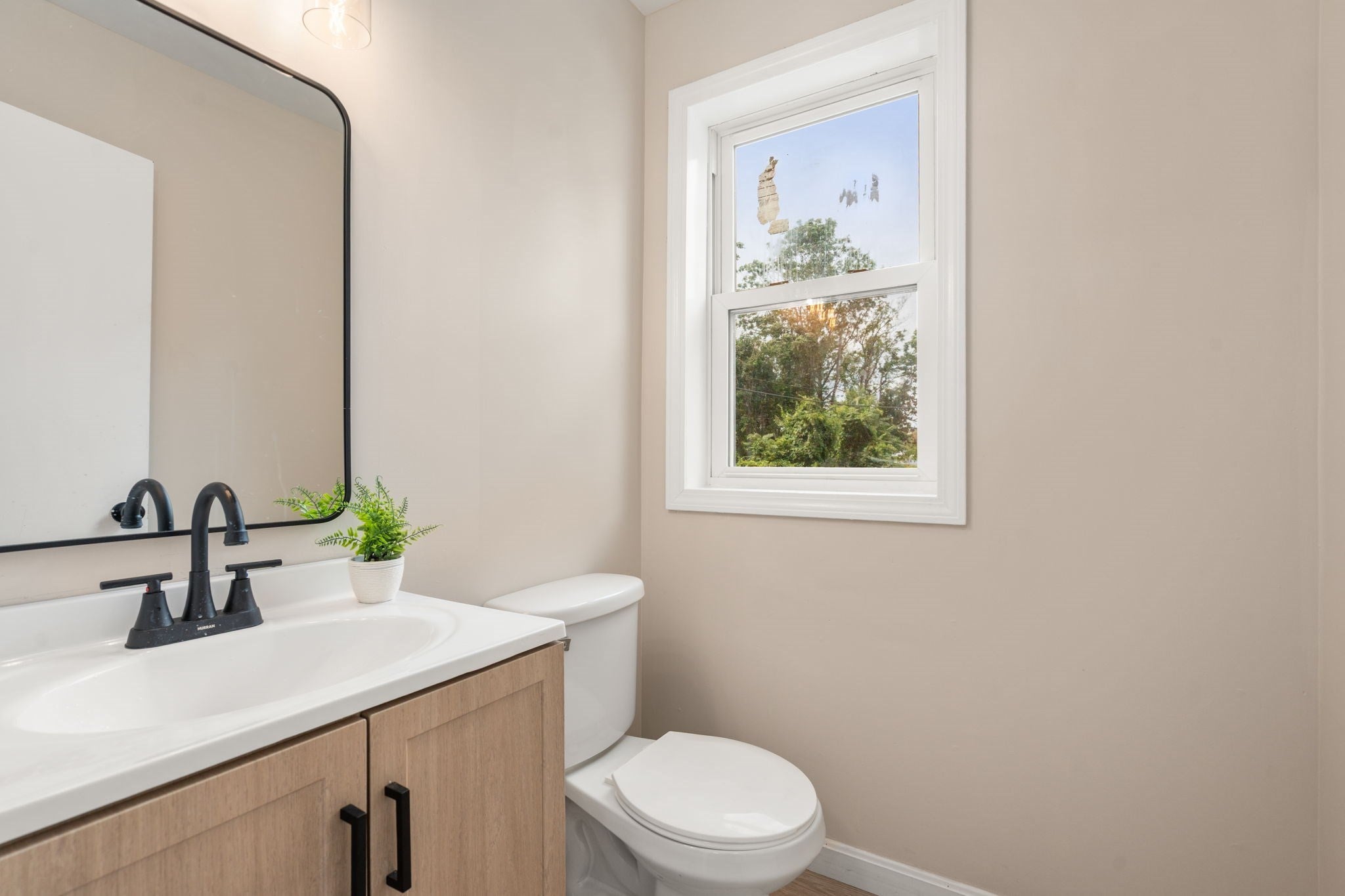28 Dawes St, Springfield, MA, 28 Dawes St, Springfield, MA Photo #14
