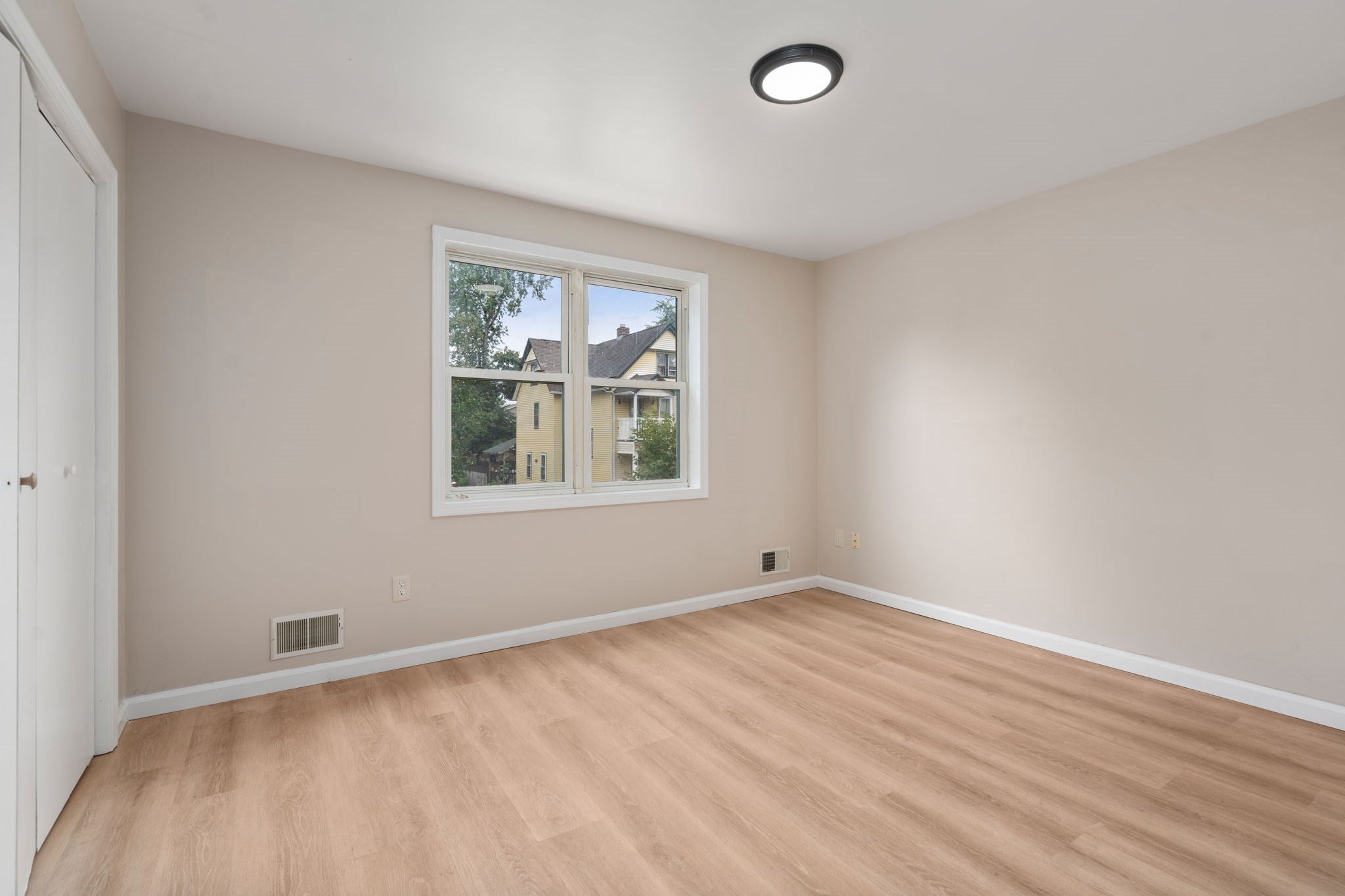 28 Dawes St, Springfield, MA, 28 Dawes St, Springfield, MA Photo #32
