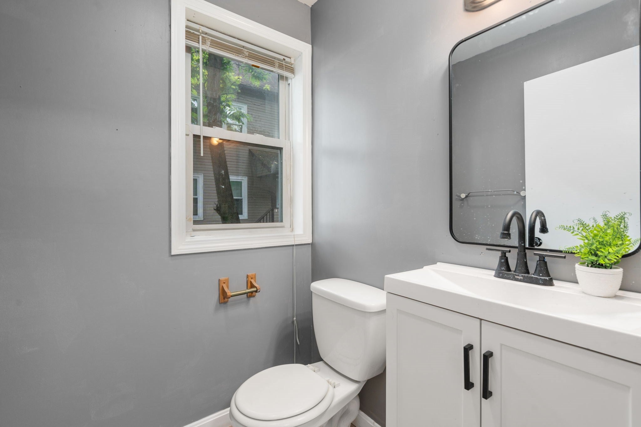28 Dawes St, Springfield, MA, 28 Dawes St, Springfield, MA Photo #26