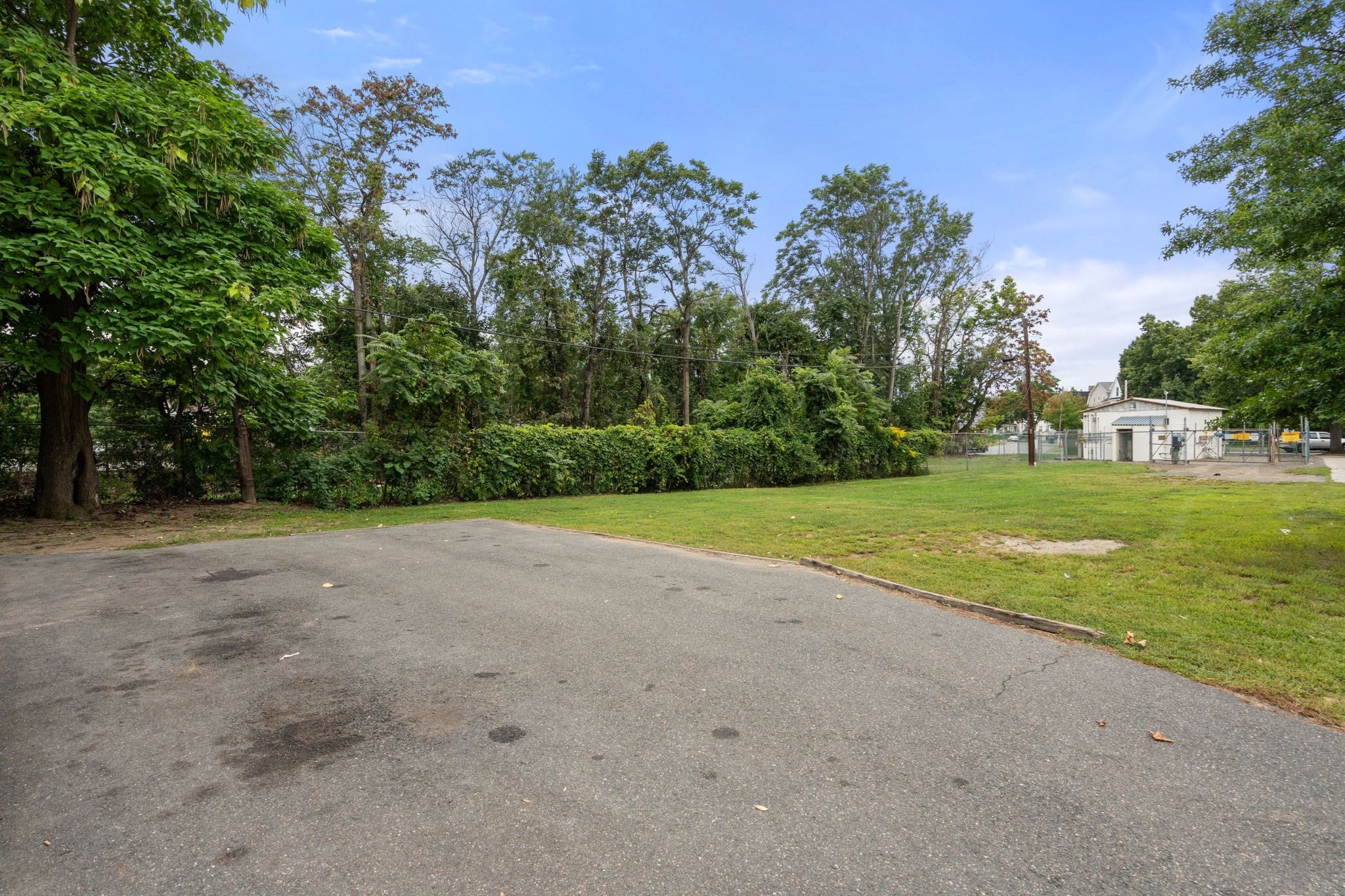 28 Dawes St, Springfield, MA, 28 Dawes St, Springfield, MA Photo #41
