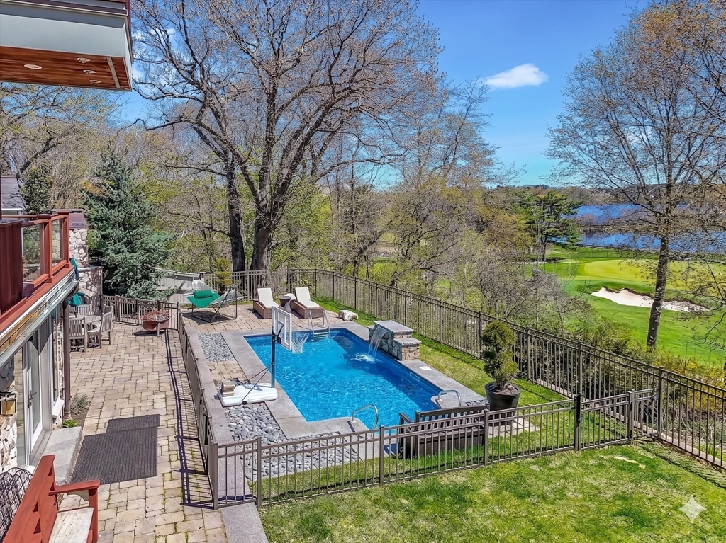 2 Blanchard Road