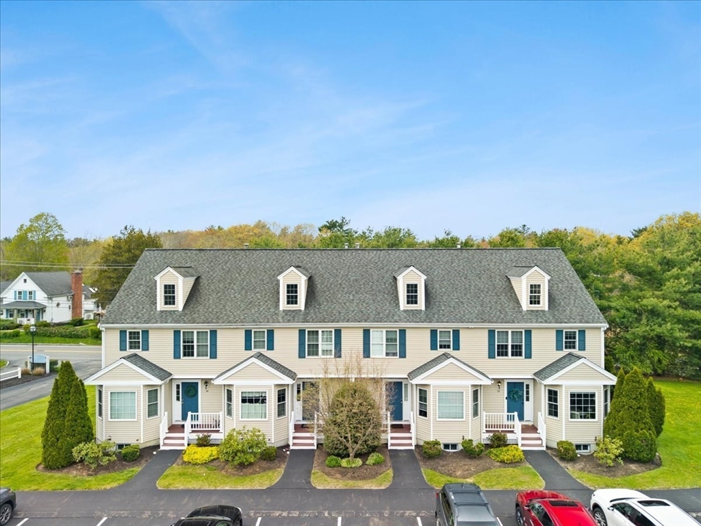 33 Old Cedar Village 33