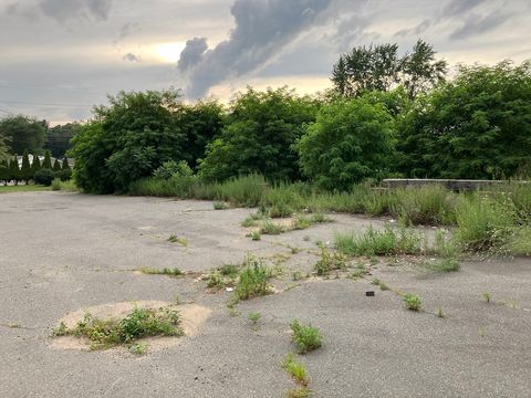 314-318 Silver St. Agawam MA 01001