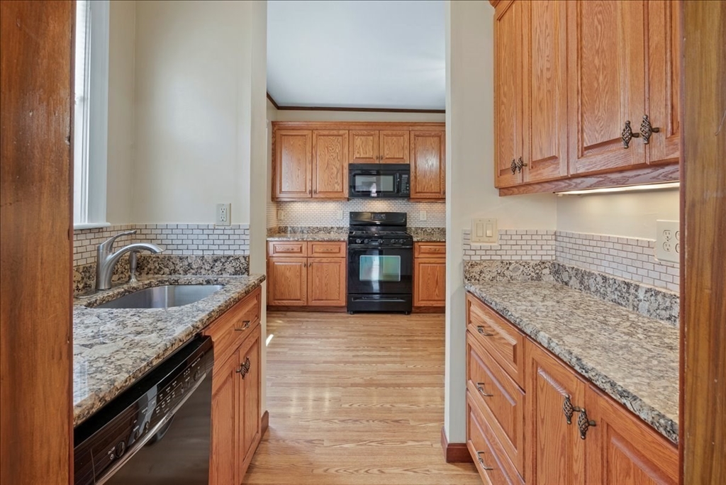 243-245 Wood Ave