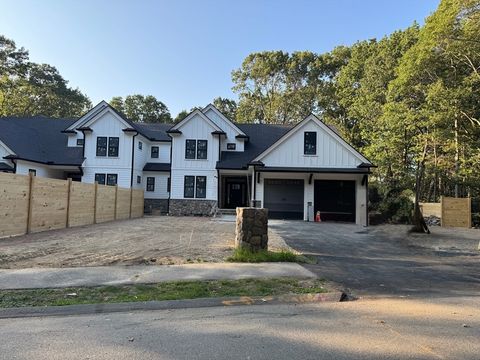 18 Overlook Drive 2 Bedford MA 01730