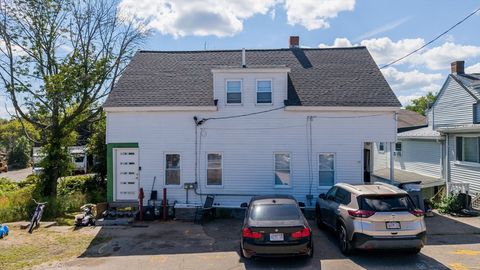 15-17 Morton Sq Stoughton MA 02072