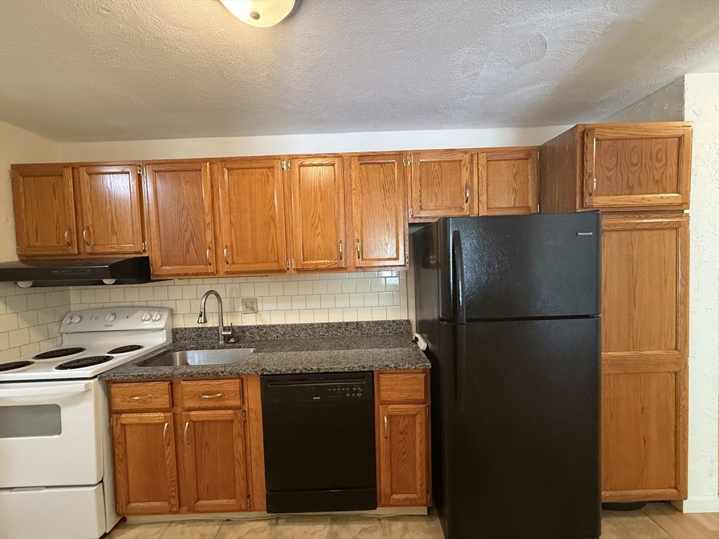 176 Swanson Rd 307