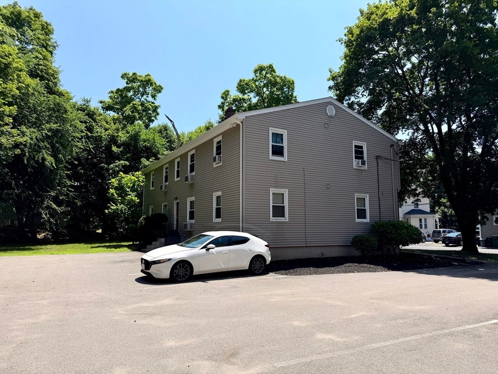 232 Chestnut Street