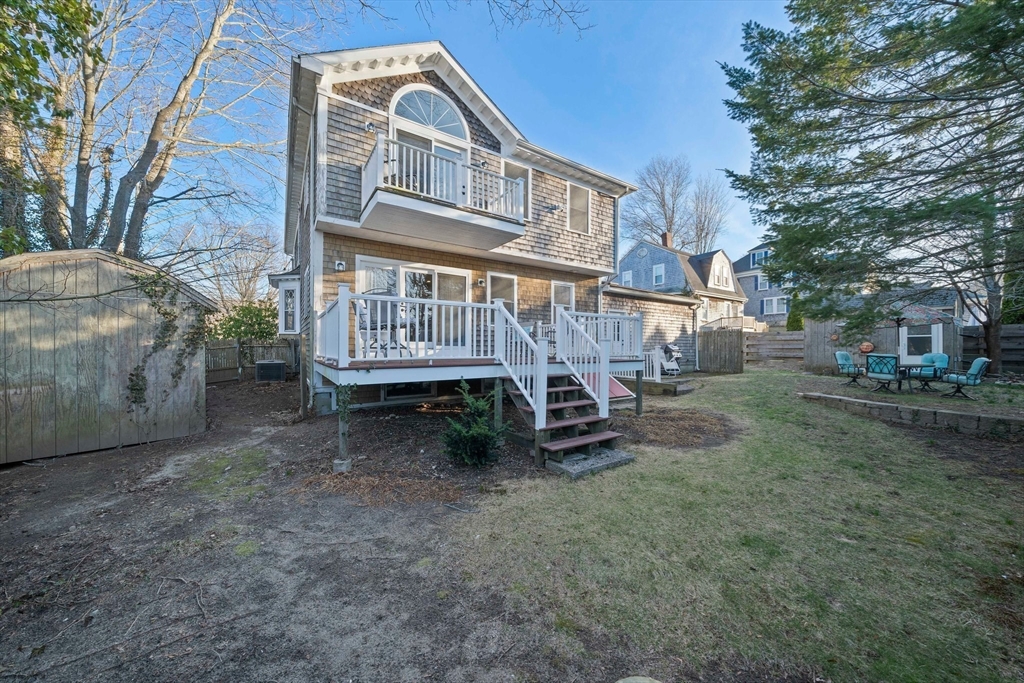 1 Bay View Avenue