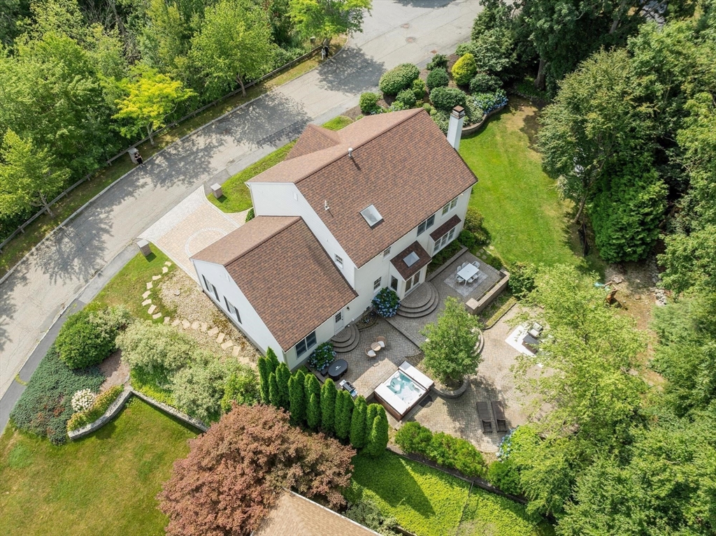 22 Wild Rose Dr