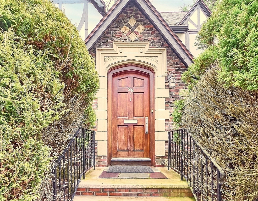 28 Laudholm Rd