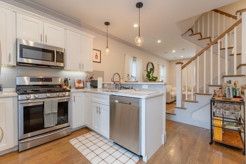 51 River St 51